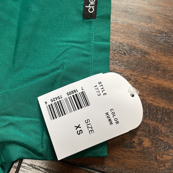 Cherokee Scrub Top - Picture 3 of 3